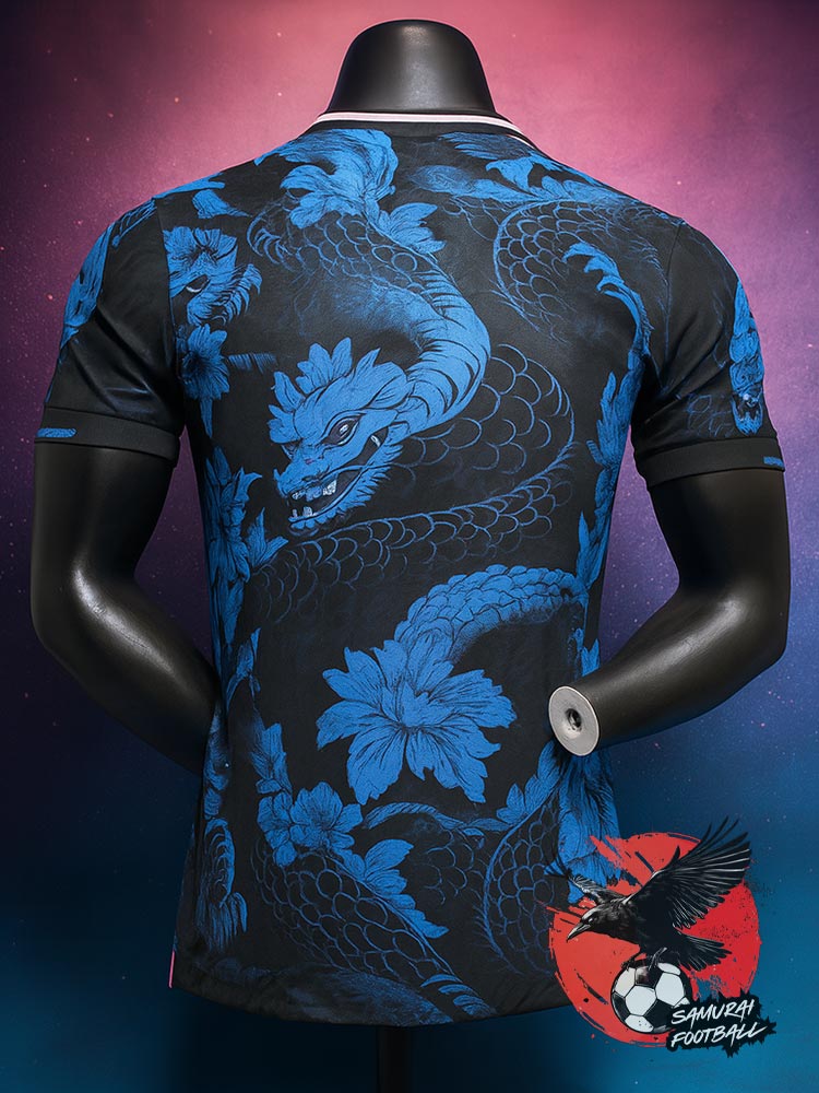 Maillot du Japon avec un serpent bleu et noir