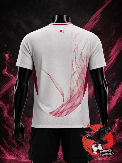 Dos du maillot du Japon 2026 "Black Goku Rosé" blanc et rose sur mannequin noir