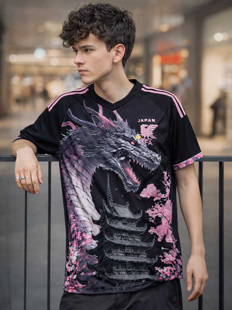 Maillot du Japon noir 2026/2027 avec un dragon rose
